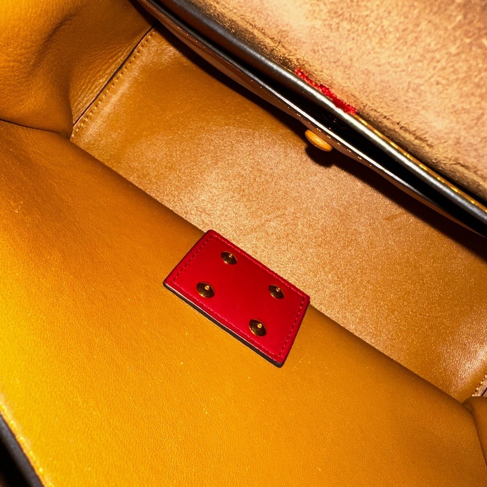 Fendi Kan U Medium Shoulder Bag Red Calfskin Leather  Gold Chain & Leather Strap - Picture 8 of 11